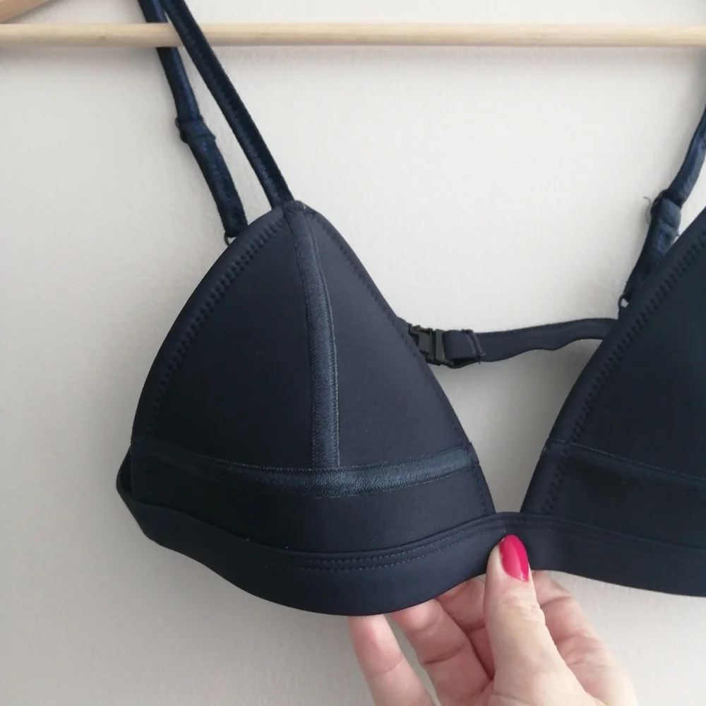 Triangl Swimwear Navy Neoprene Bikini Top Triangle Cups Small *Top Only* - Picture 4 of 13